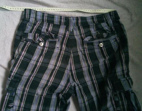 Rôzne pánske šortky - kus 3,50, l