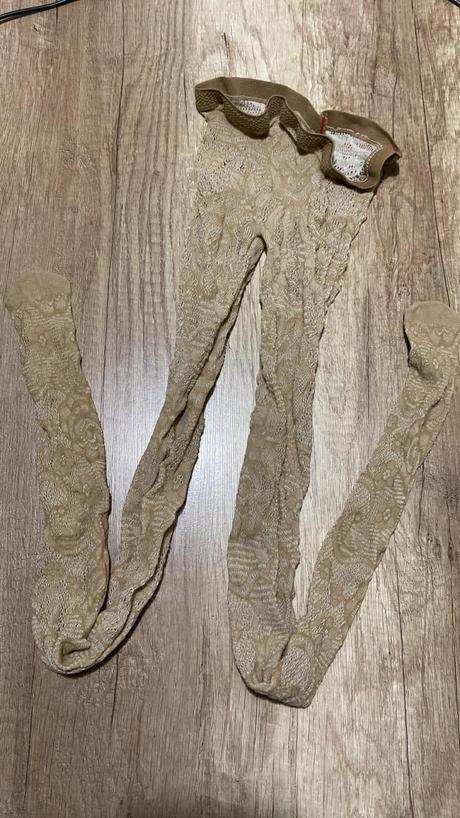 Dámske béžové sieťové pančuchy s kvietkami s/m, m