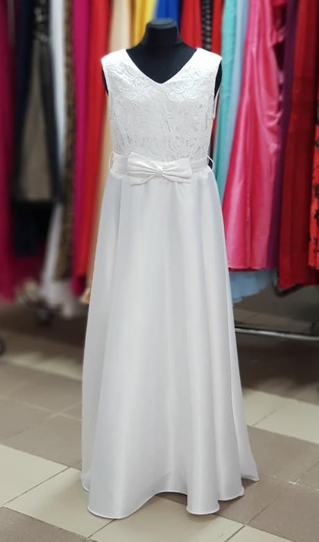 Šaty pre dievčatko..., 152 / 158