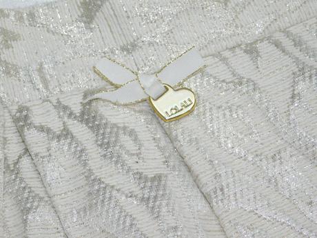 Velmi pekna sukna, 38