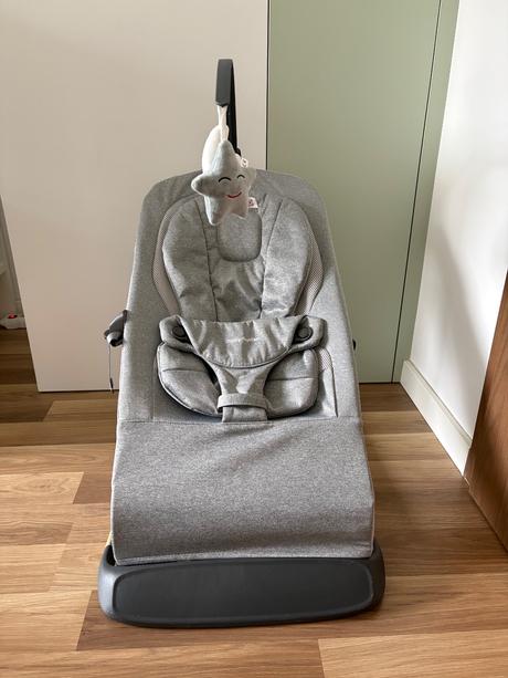 Hojdacie kreslo bouncer 2 v 1 moby-system,
