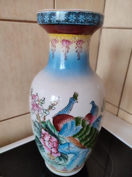 Čínska váza z keramiky,