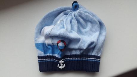 1 ciapka s lodickou 44, <50