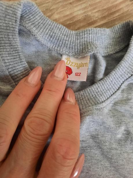 Sveter-  šaty, 122