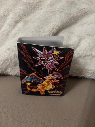 Pokémon karty + album, 