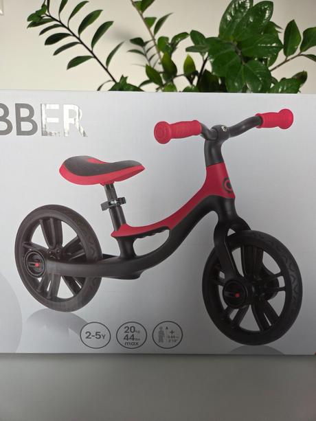 Odrážadlo + prilba + chrániče, globber