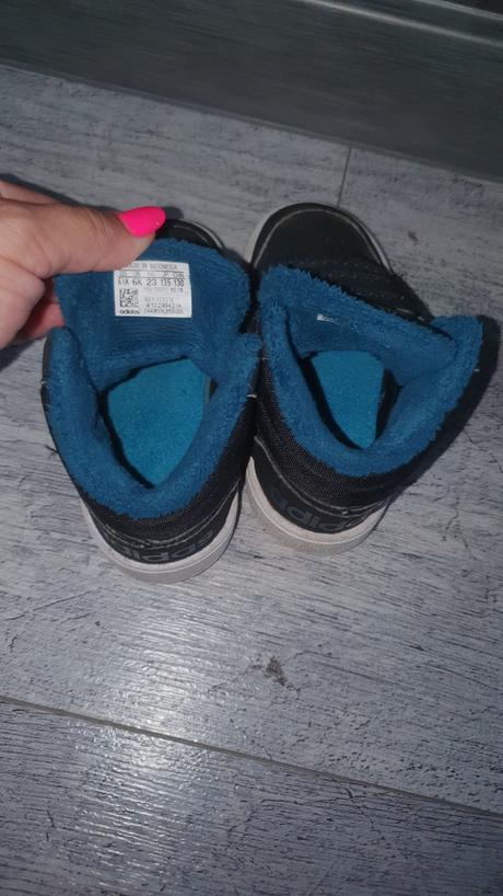 Zateplené tenisky adidas, adidas,23