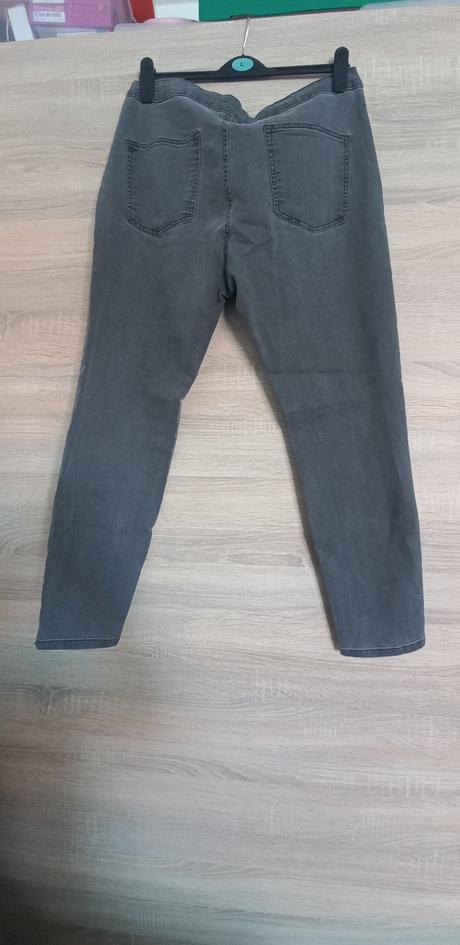 Rifle skinny, gate,44