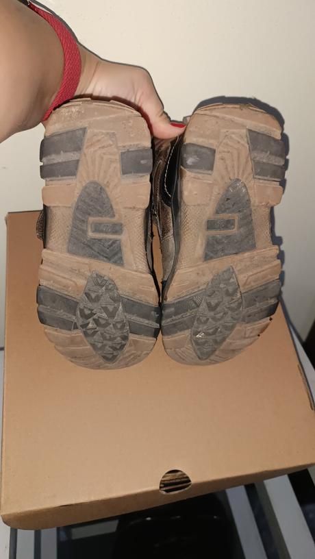 Zimne topanky, baťa,30