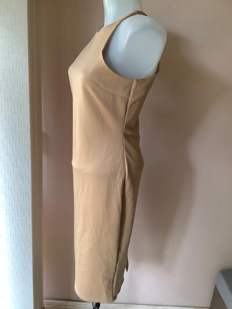 Krasne saty ax paris, 40