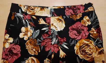 Predám výrazné nohavice stradivarius veľ. 40, stradivarius,l