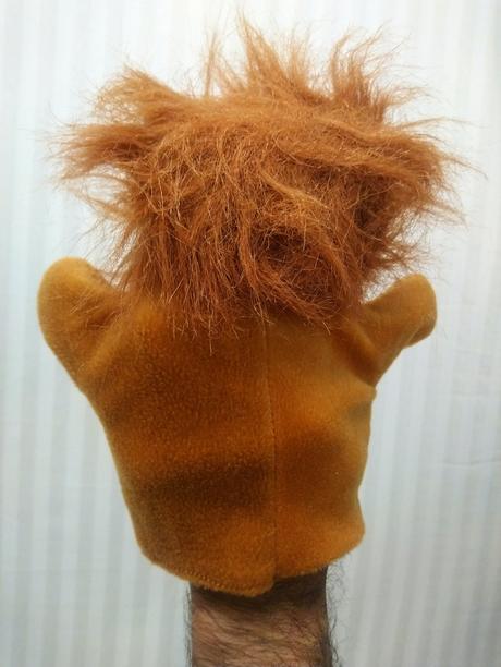 Plyšová maňuška na ruku levík, 20 cm, 