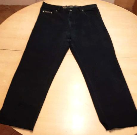 Predám pánske rifle hugo boss veľ.34 (l-xl), hugo boss,34