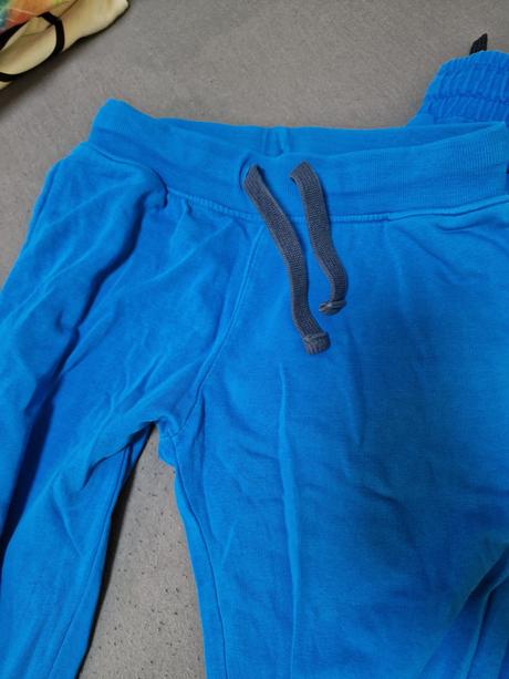 Tepláky 3ks v.146, 146