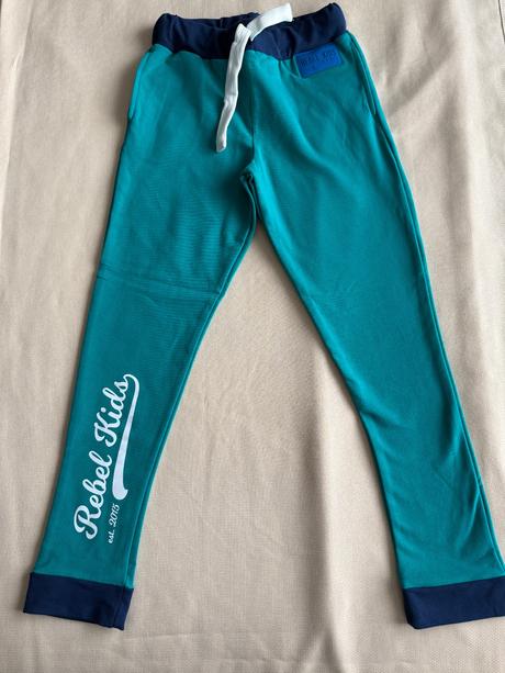 Rebel teplaky nove, rebel,128