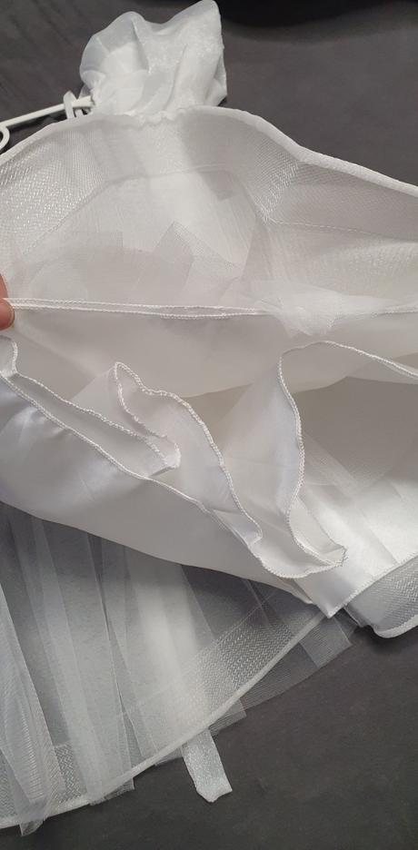 Spoločenské biele saty, 104 / 110