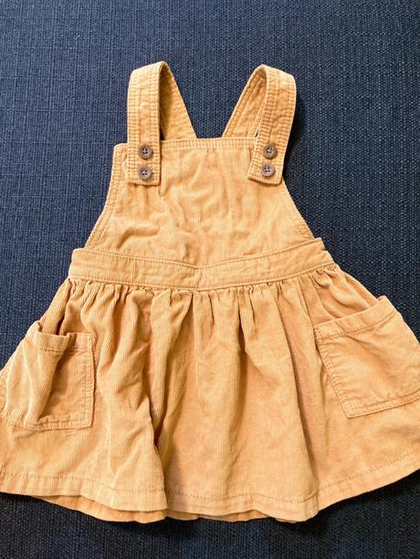 Menčestrové šaty na leto/jar 80/86, f&f,80