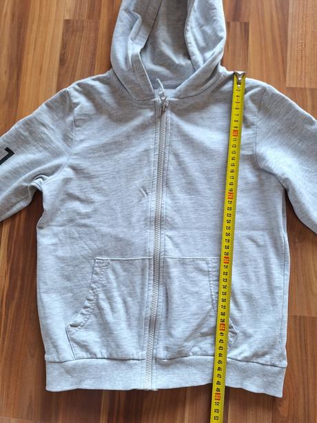 Mikina 134/140, sinsay,134