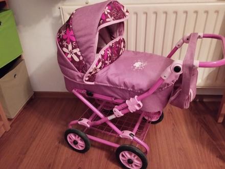 Kočík pre bábiky, 