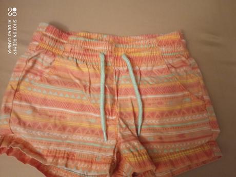 Šortky, lupilu,98
