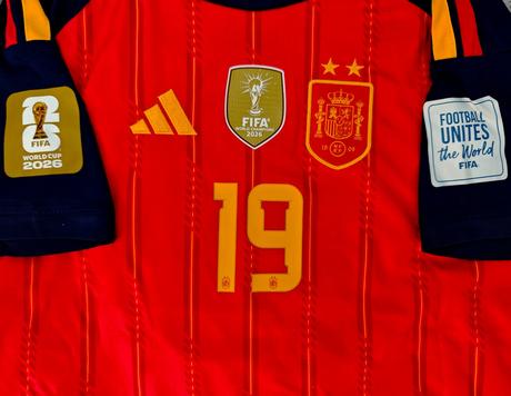 Dres lamine yamal  spain world cup winner 2026, adidas,110 - 164