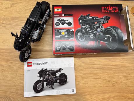 Lego technic batcycle 42155, 