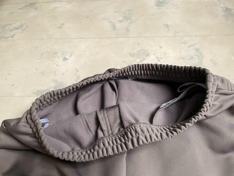 Zateplené tepláky, m