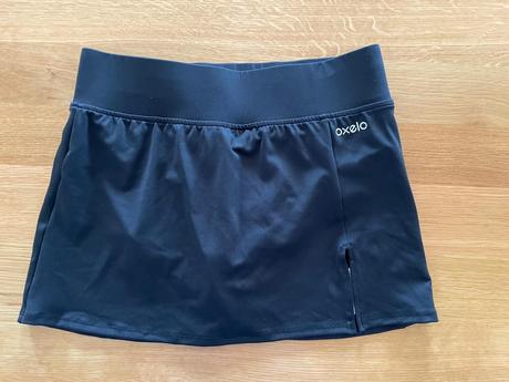 Krasokorčuliarska sukňa, 146