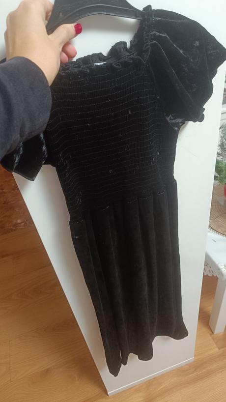 Čierny zamatovy overal lindex 122 novy, lindex,122