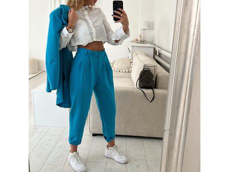 Elegantný tyrkysový komplet uni,