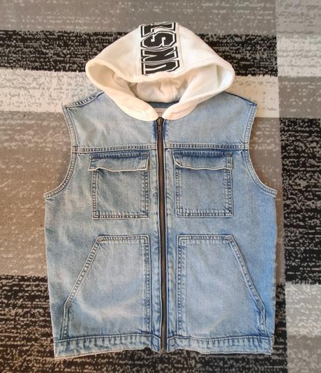 Vesta reserved 152,  2x oblečená, reserved,152