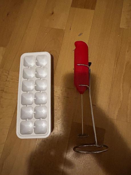 Fontána na čokoládu,organizér,napeňovač mlieka,.., 