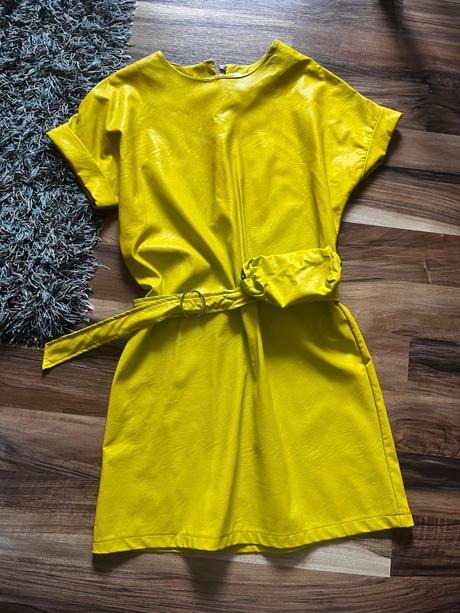 Koženkové šaty yellow s/m, s