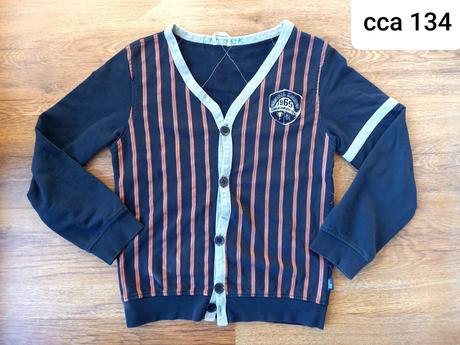 Mikina cca 134, 134