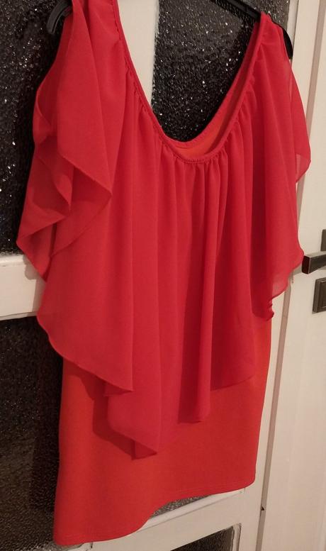 Blúzka s volánom., xs