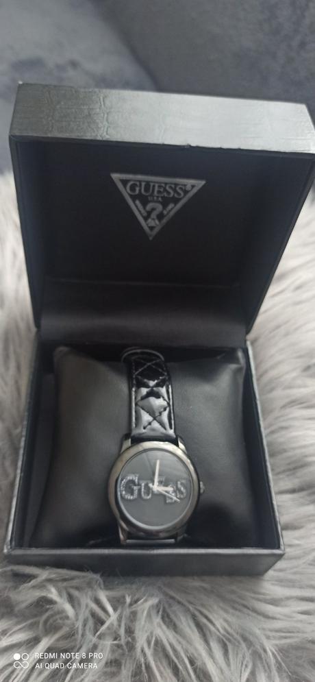 Guess hodinky, guess