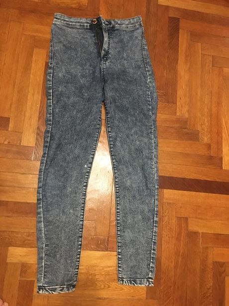 Dzeginsy 36, bershka,36