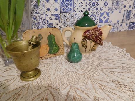 Do zelena dekorácia kuchyňe mažiar,hruška mramor,