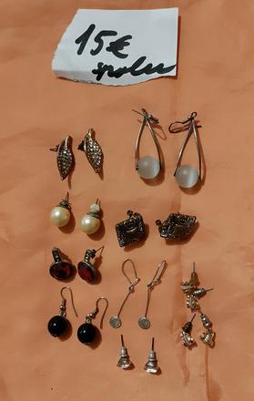 Retro náušnice spolu, 