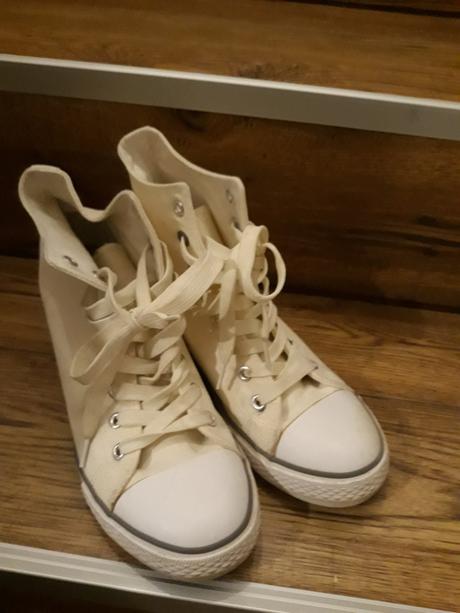 Tenisky na platforme, 40