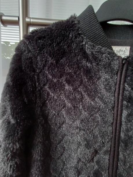 Kožušinková mikina / bunda, c&a,140