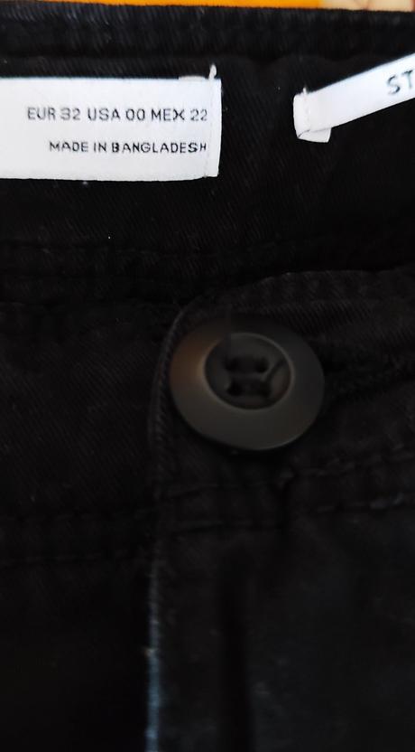 Štýlové kapsáče pre vysoké dievča, bershka,32