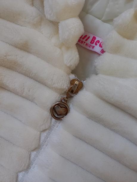 Dievčenská  vesta, 98