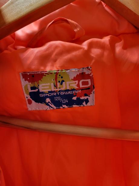 Dievcenska bunda lewro, lewro,128