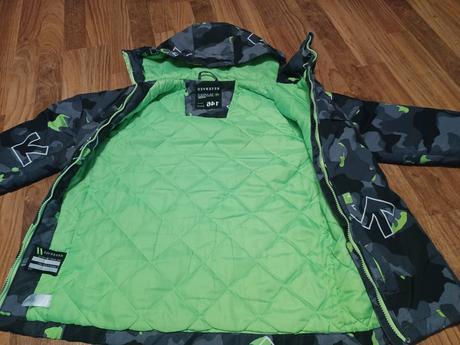 Predám detskú značkovú bundu, reserved,146