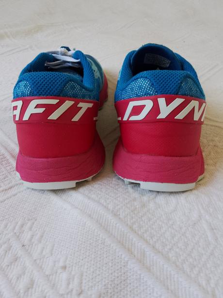 Vel. 39 damske bezecke - trailove vibram tenisky, 39