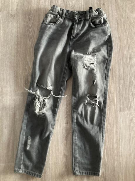 Rifle roztrhané, reserved,146