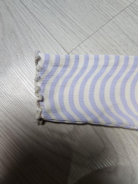 Rebrovane tricko, h&m,146