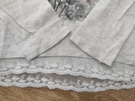 Krásne zajačikové tričko, veľ.134/140, vek 8-10r., h&m,134