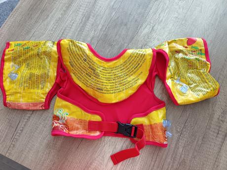 Plávacia vesta s rukávnikmi intex, 